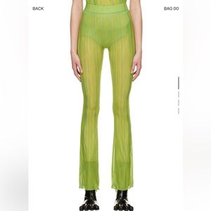 AVAVAV Green Apartment Trousers size small never worn because they are too big